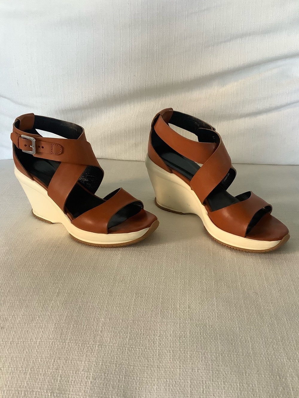 Hogan Tan Leather Cross-Strap Wedge Sandals with Cream Platform